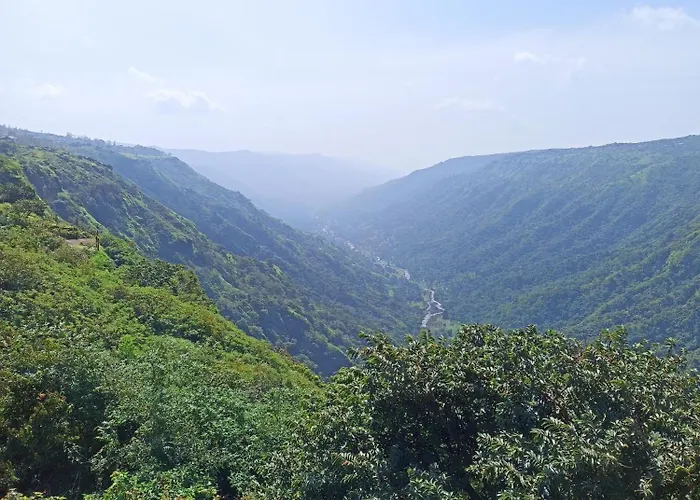 Strawberry Country Villa Mahabaleshwar